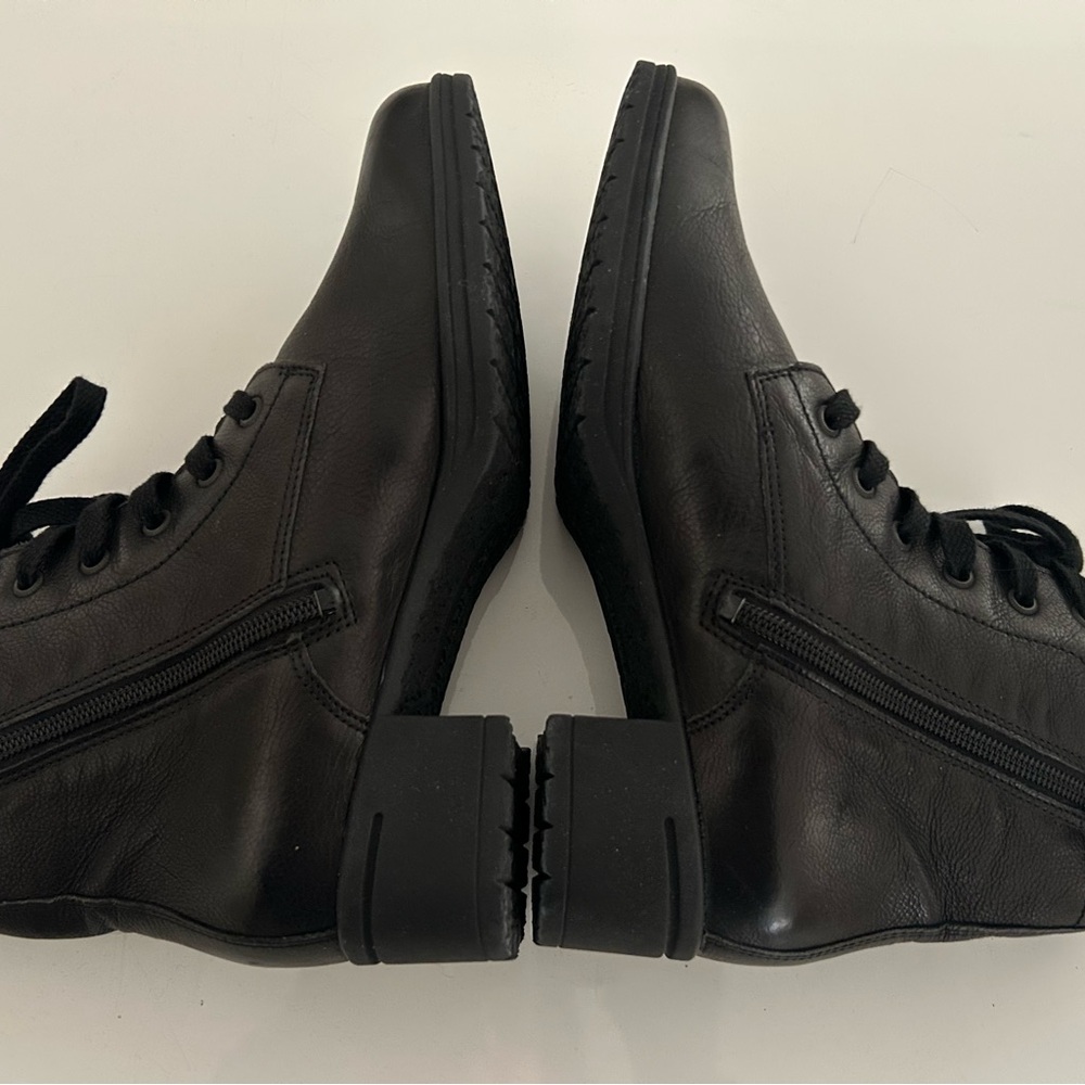 Black Hartjes XS Leather Ankle Boots - Picture 2 of 7